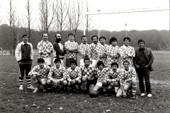 8350. 1983-84 - Première