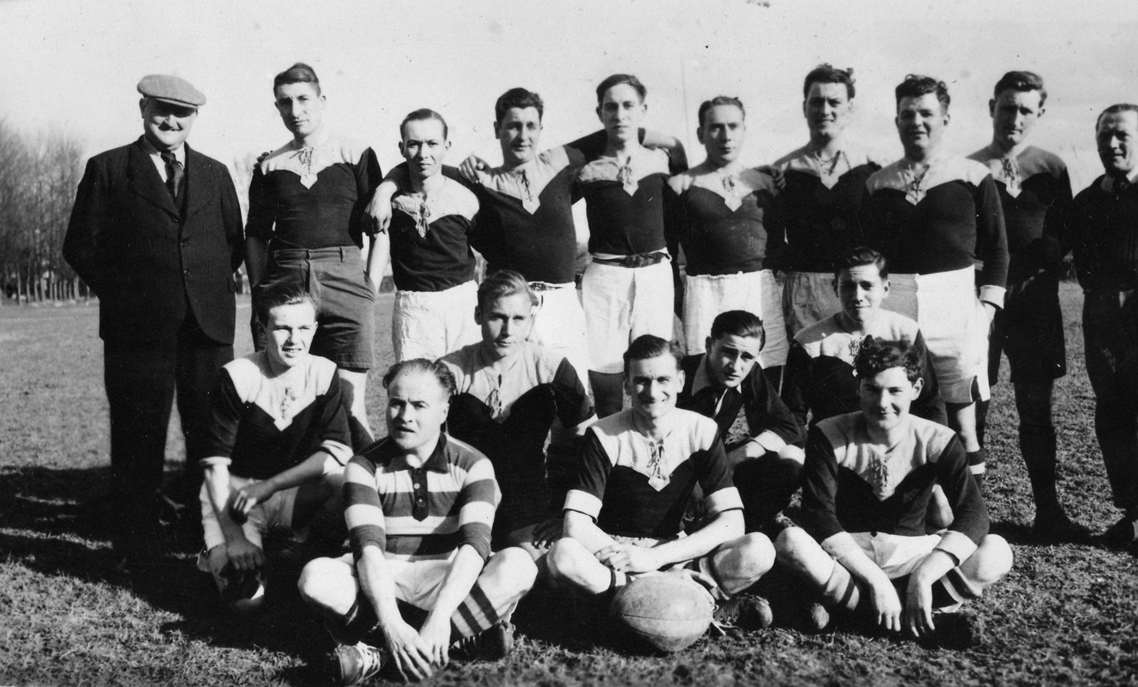 3850. 1938 - Equipe Première