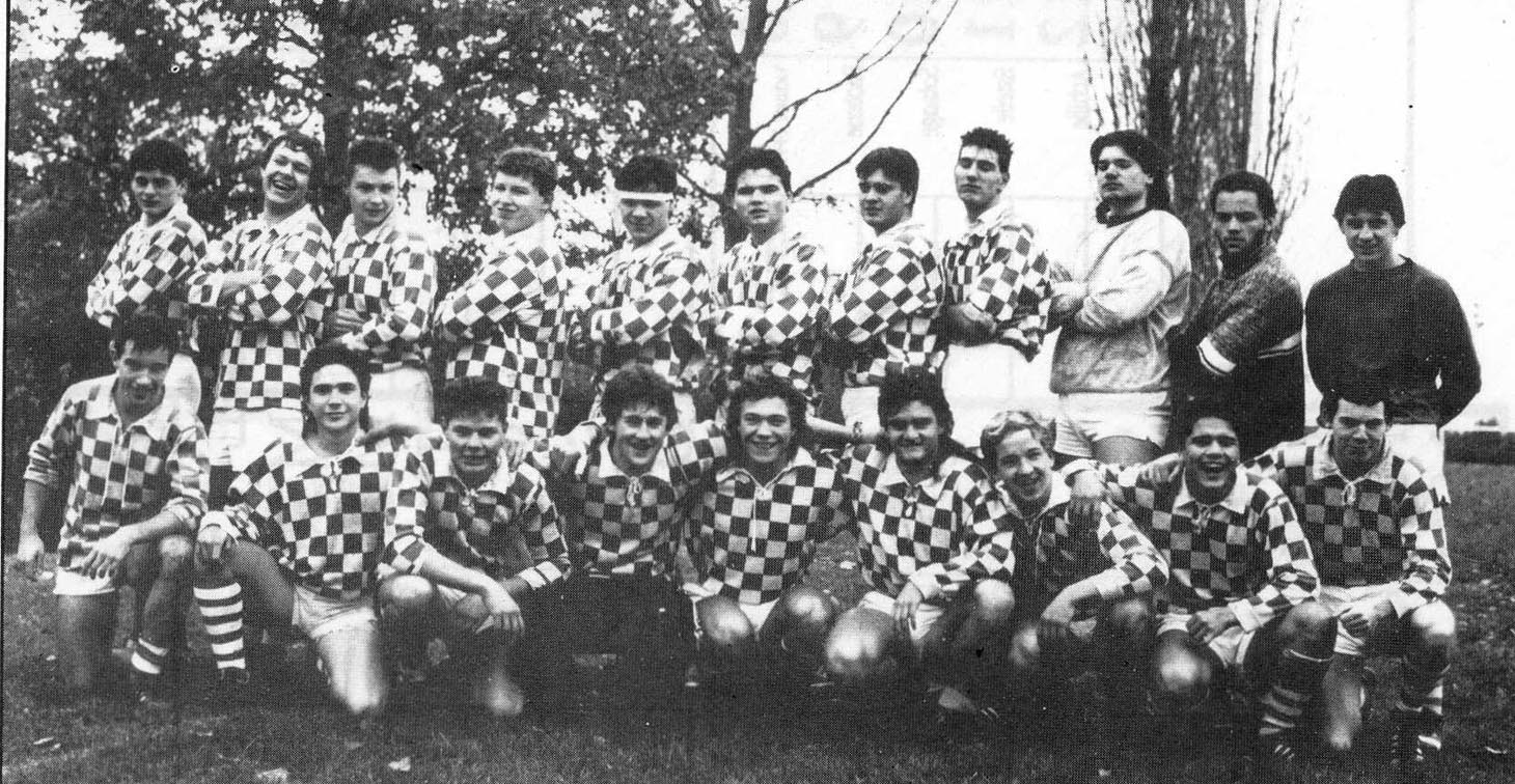 8830. 1988-89 - Juniors