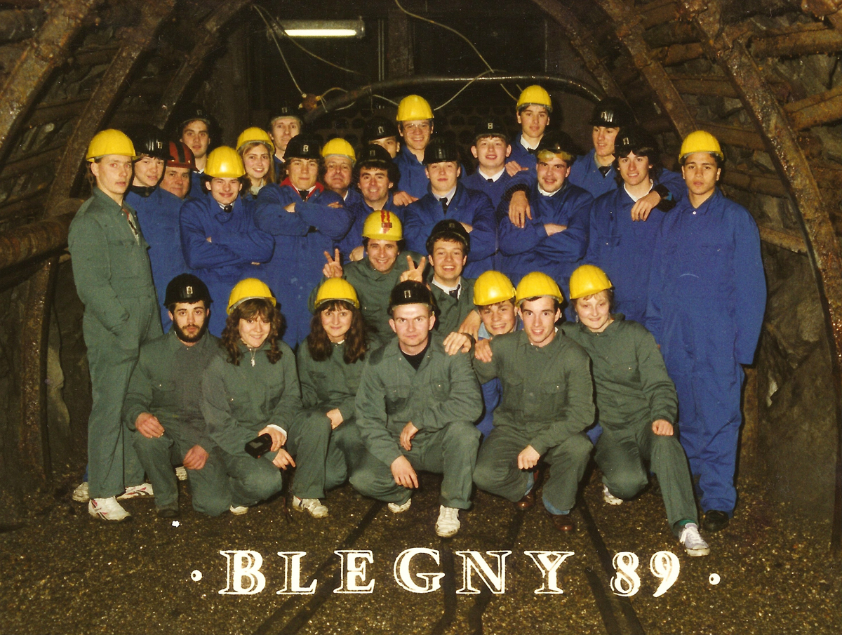 8838. 1989 - Juniors (voyage en Belgique)
