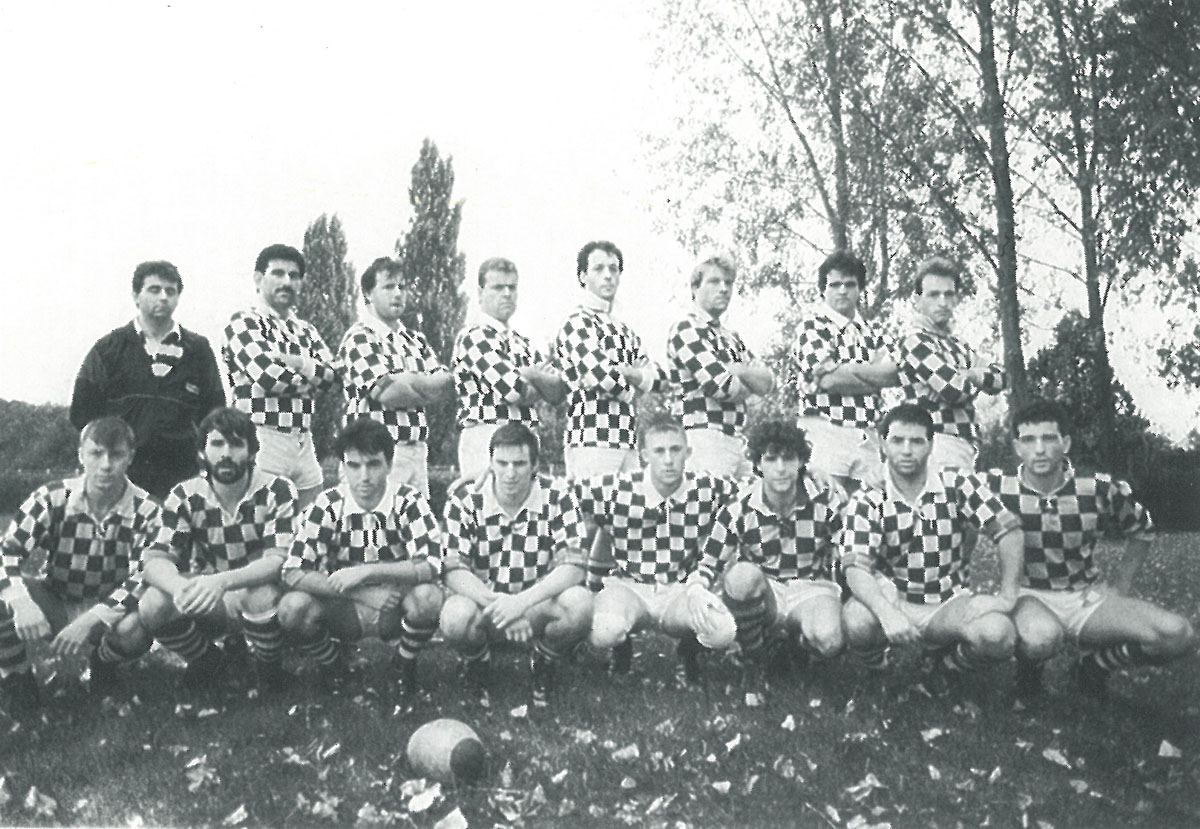 8950. 1989-90 - Seniors