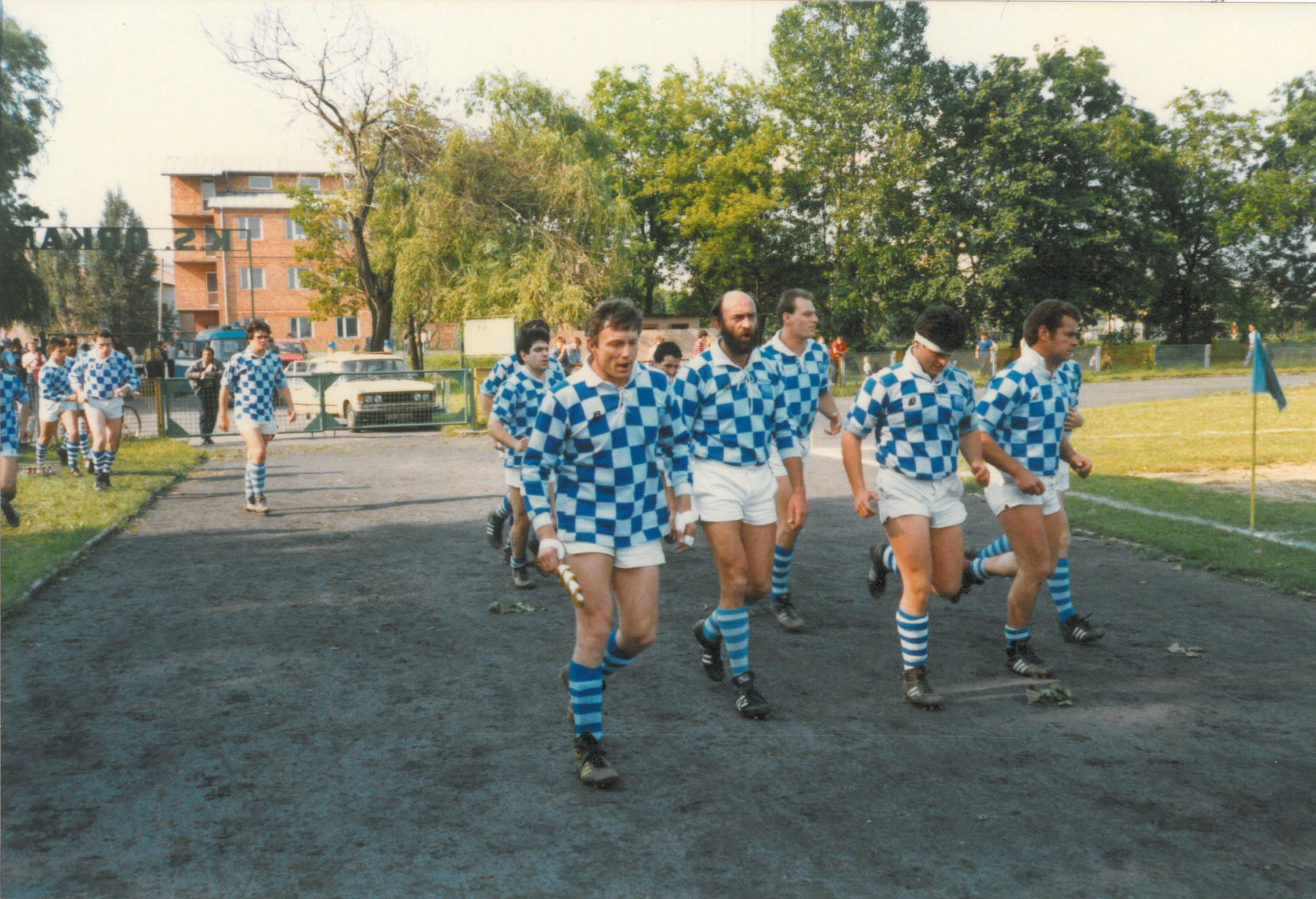 1987-06-21 - Sortie des vestiaires 1987-06-21 - Sortie des vestiaires