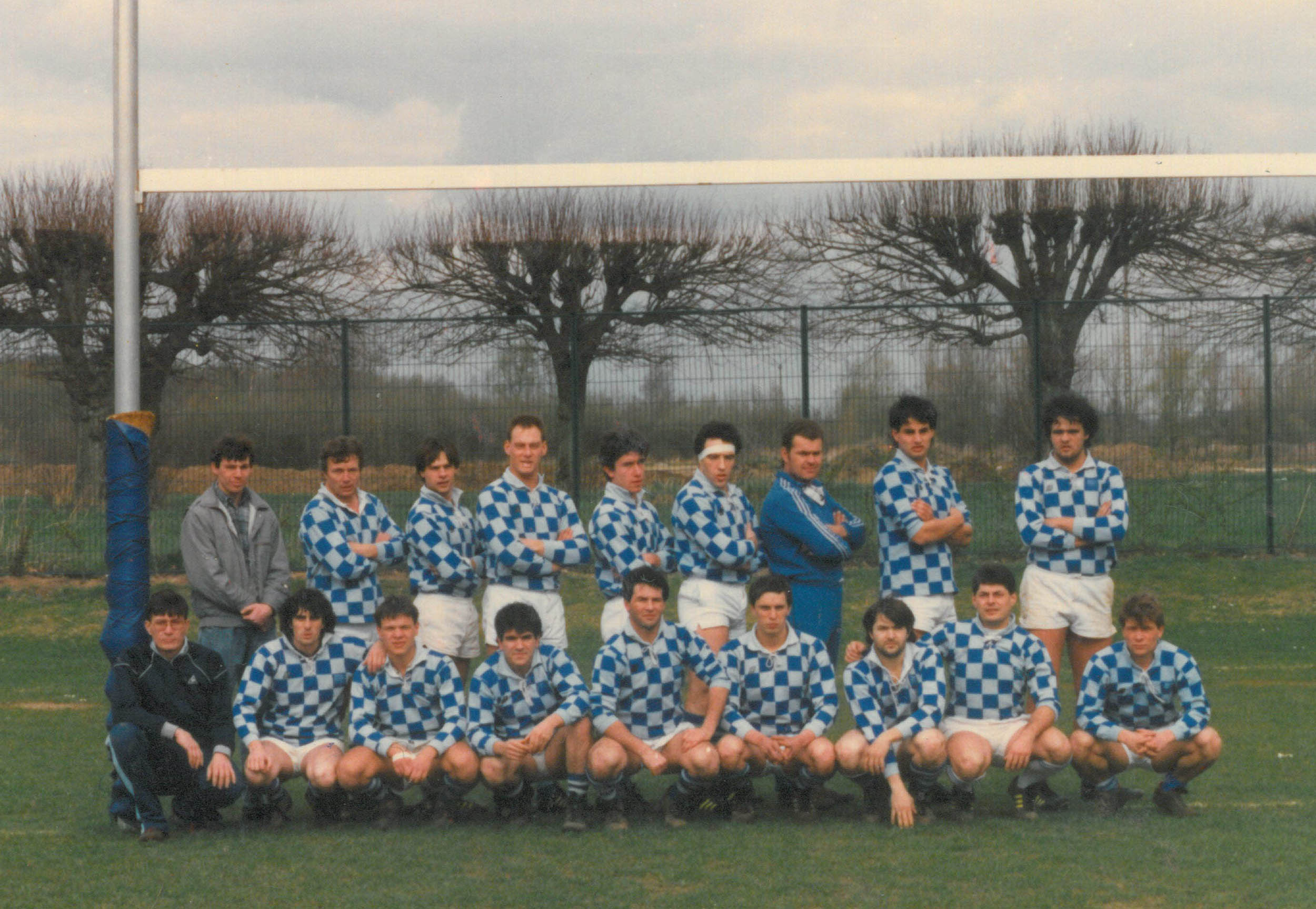 8750. 1987-88 - Première