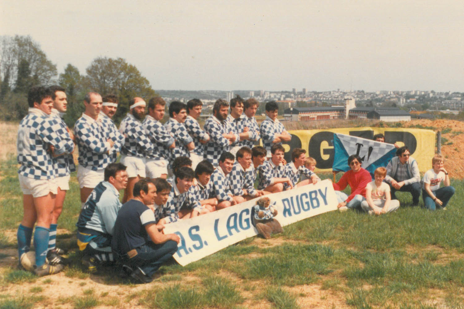 8555. 1985-86 - Seniors contre Basse-Goulaine au Mans