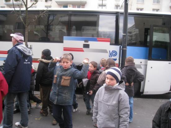 08 l arrivee au stade2 jpg