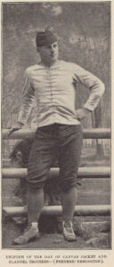 Uniforme d'aujourd'hui avec veste en toile et pantalon de flanelle.